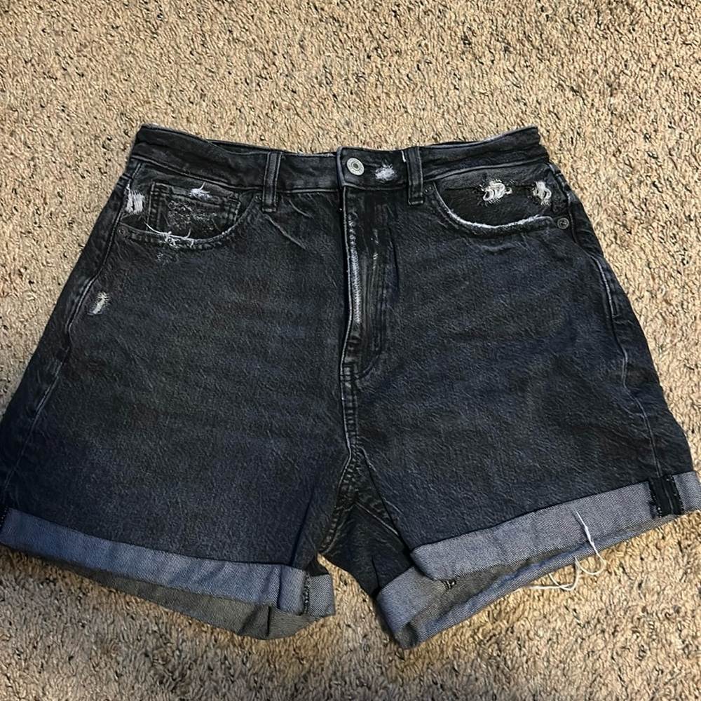 American eagle black shorts